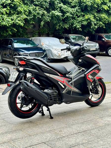 Yamaha NVX thumbnail 2